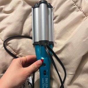 bed head wave artist